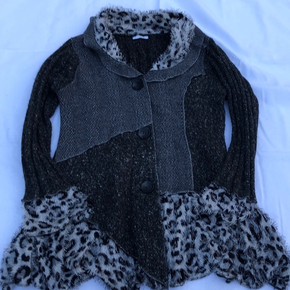 Sioni Sweaters | Sioni Sweater Size Large | Poshmark